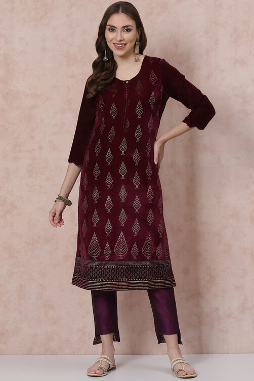 Purple Velvet Straight Kurta image number 0
